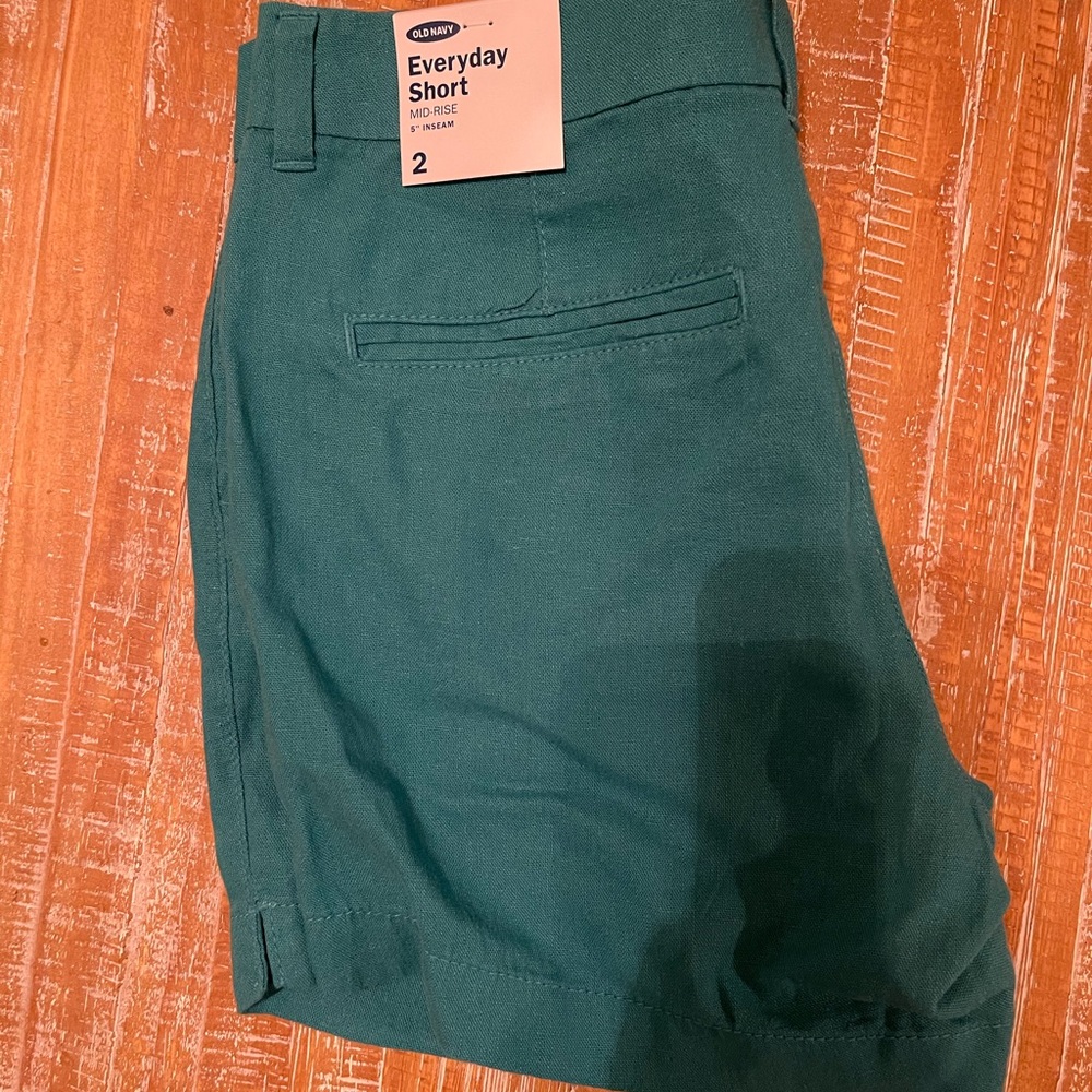 Old navy everyday short mid-rise